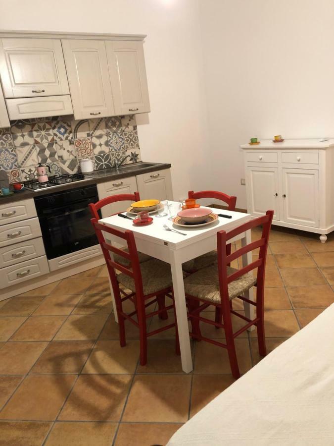 شقة Casa Della Nonna San Giovanni Suèrgiu المظهر الخارجي الصورة