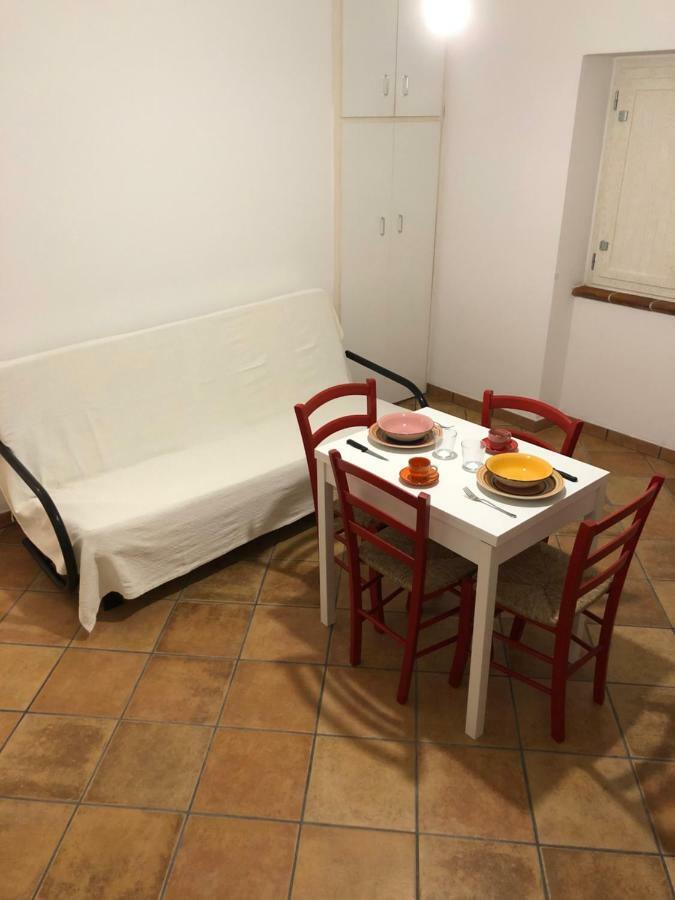 شقة Casa Della Nonna San Giovanni Suèrgiu المظهر الخارجي الصورة